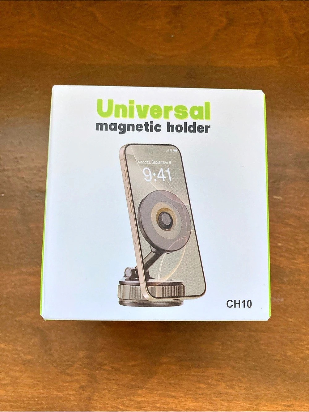 CH10 Universal Magnetic Phone Holder White & Green NWT